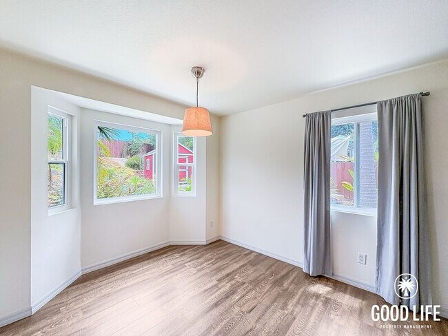 Foto del edificio - 2104 N Mammoth Pl