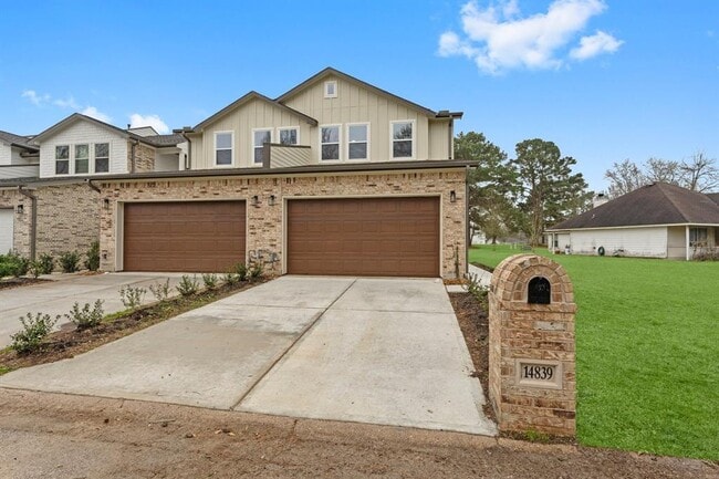 Building Photo - 14839 Spica Ct