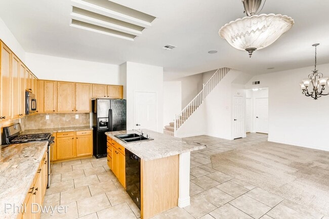 Building Photo - 6 br, 3 bath House - 1778 Antelope Valley Ave