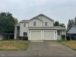 Building Photo - 3404 Black Eagle Dr