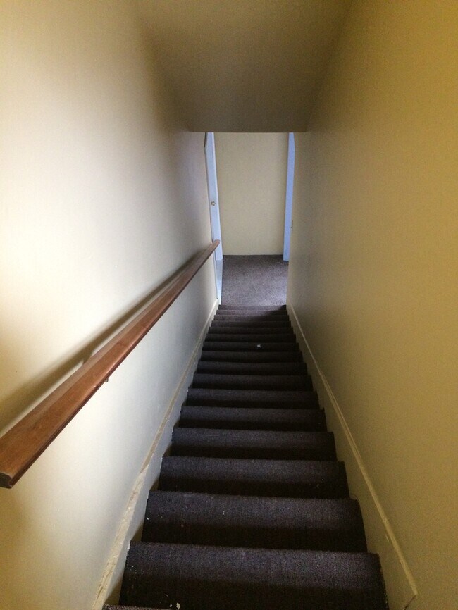 Foto del edificio - $595 for a 3 bedroom in Ellwood City!