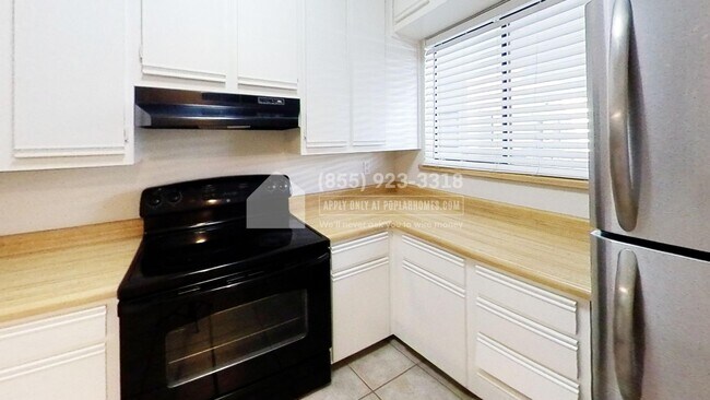 Building Photo - 4671 Albany Cir