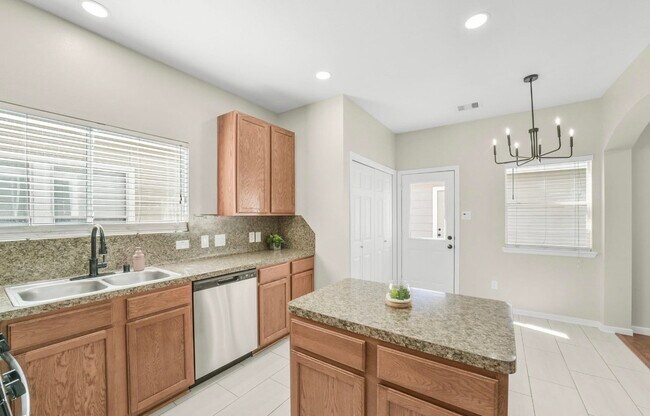 Building Photo - 21771 Mossy Field Ln