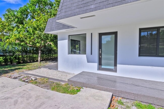 Photo - 1595 NE 143rd St House