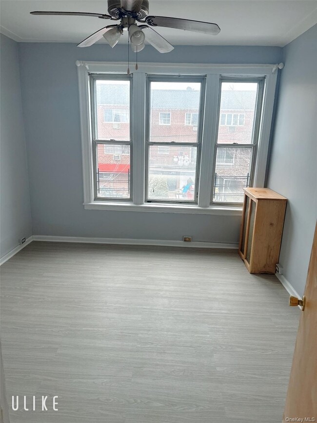 Building Photo - 24-32 23rd St