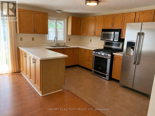 Building Photo - 29 Irwin Dr