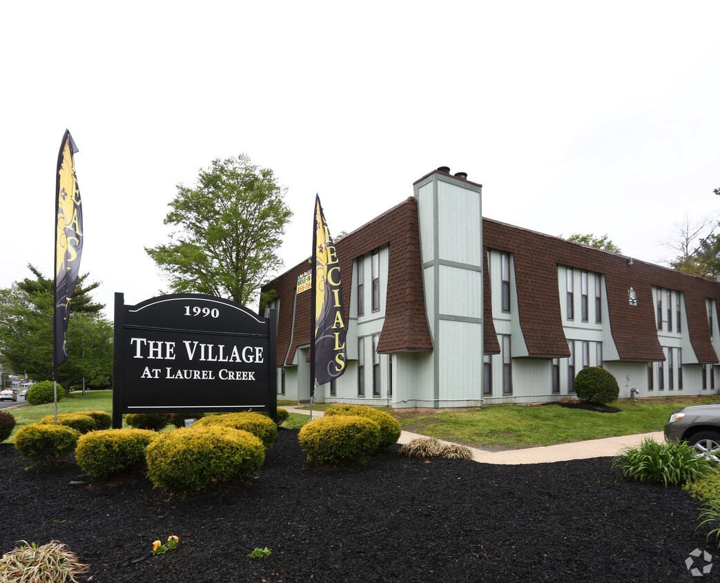 The Village at Laurel Creek Apartments Lindenwold, NJ