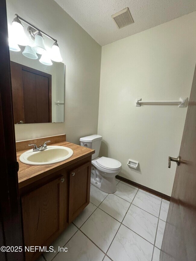 Foto del edificio - 4329 Pathwood Way