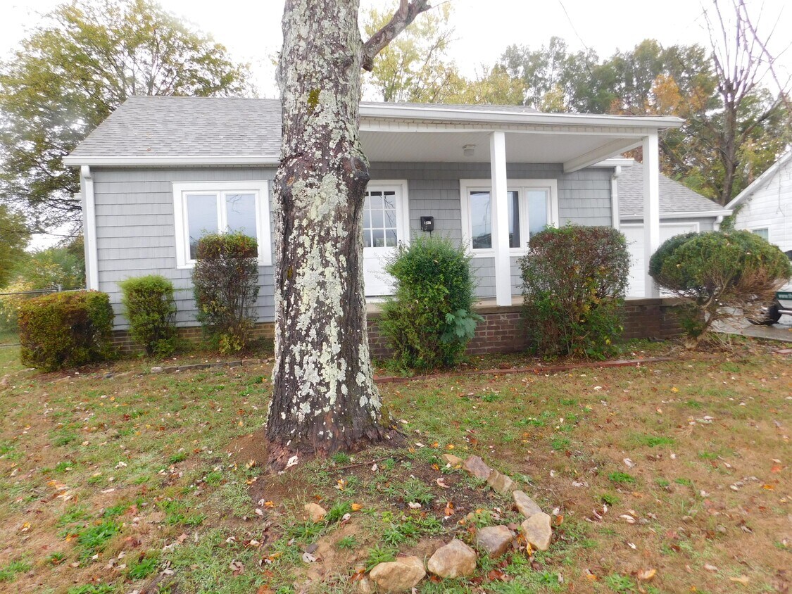 Primary Photo - 1428 Tennessee Ave