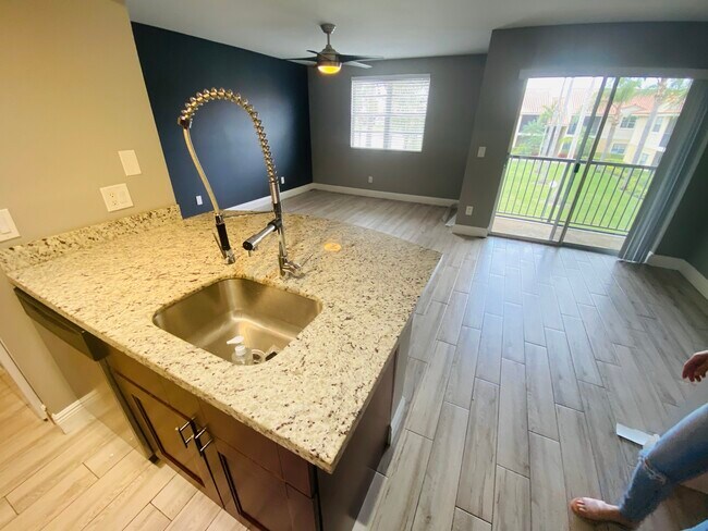 Foto del edificio - 1239 SW 46th Ave