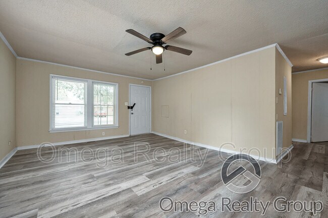 Building Photo - 4017 Mc Vay St SW