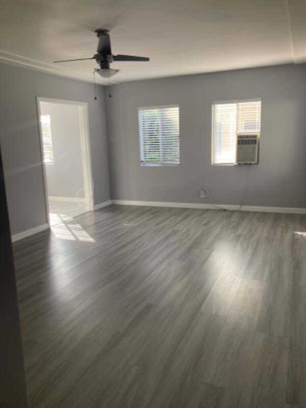 Building Photo - 316 N Ogden Dr