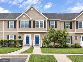 Building Photo - 115 Bay Hill Ln
