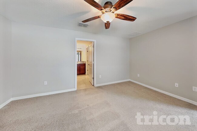 Building Photo - 10129 Carloway Hills Dr