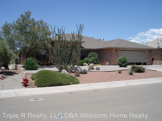 Building Photo - 4 br, 2.5 bath House - 317 Camino Real