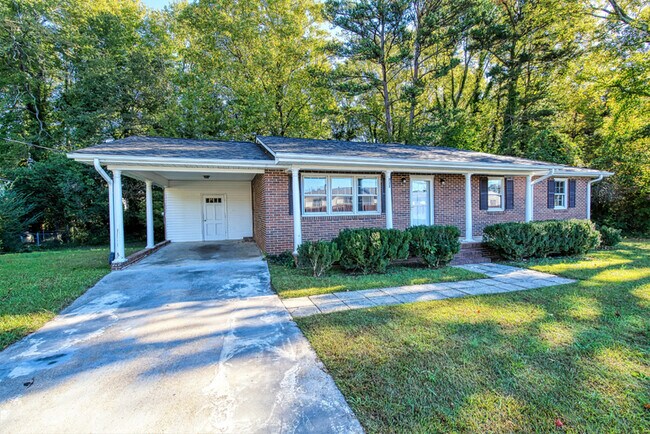 Building Photo - 325 Kimbrell Rd