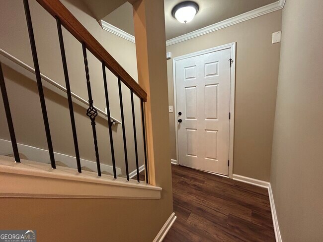 Building Photo - 150 Cypress Ct
