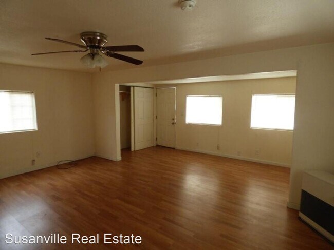 Building Photo - 1 br, 1 bath House - 70 Small St.
