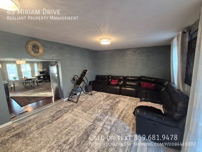 Building Photo - 65 Miriam Dr