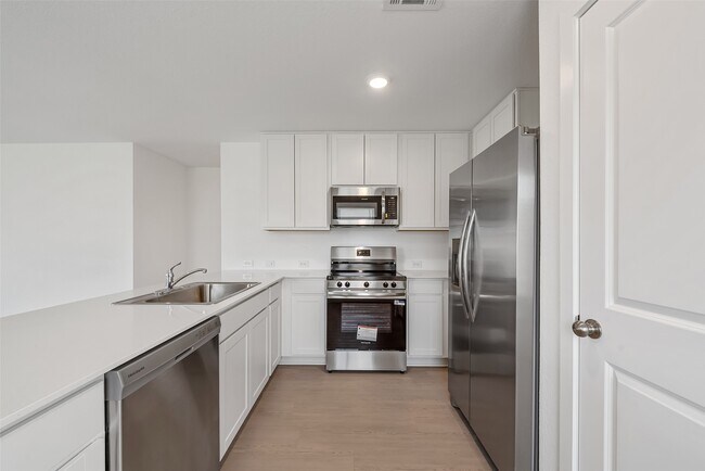 Building Photo - 18739 Barrichello Dr