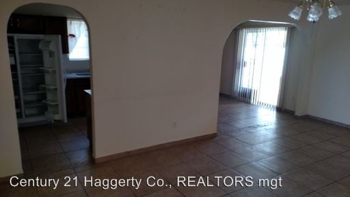 Building Photo - 409 Tierra Dorada Cir