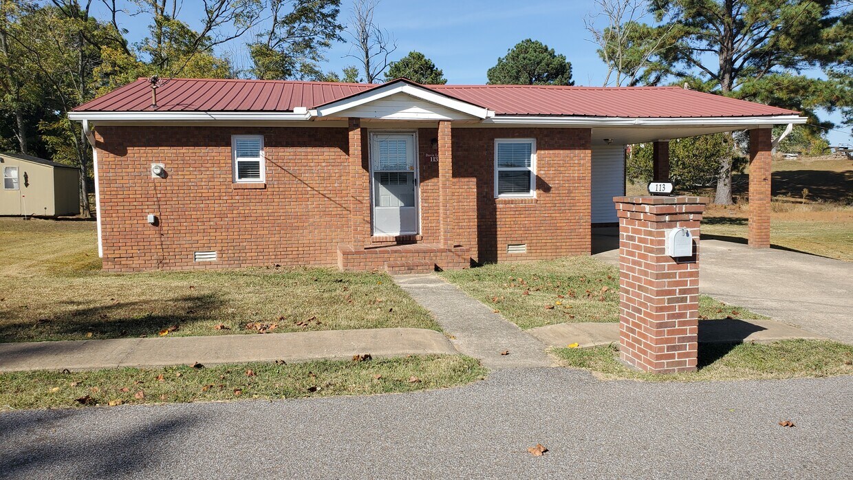 113 Davis Ln, Martin, TN 38237 House Rental in Martin, TN
