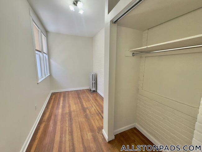 Building Photo - 7 Price Rd