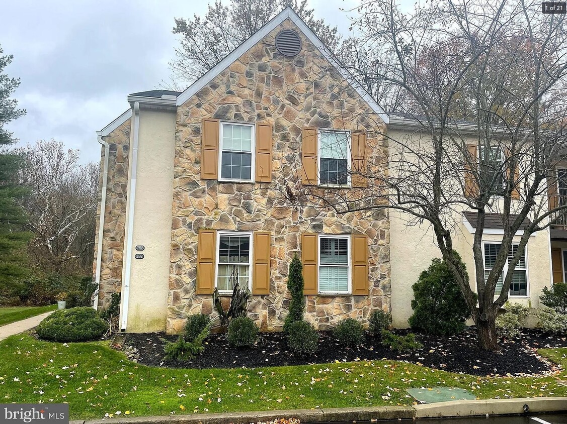 288 Valley Stream Ln Unit 288, Chesterbrook, PA 19087 Condo for Rent