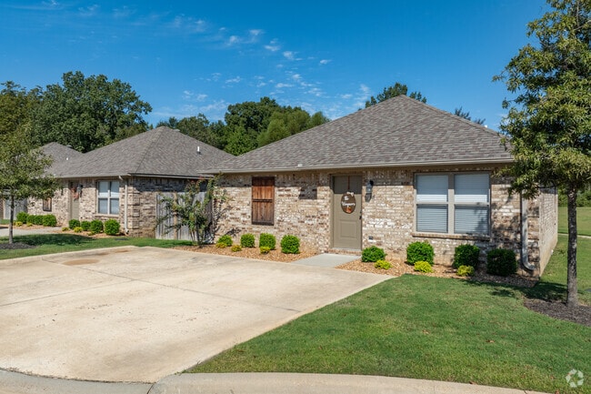 Building Photo - Heritage Trace of Brookland