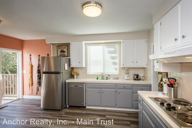 Building Photo - 2 br, 1 bath House - 212 Channing