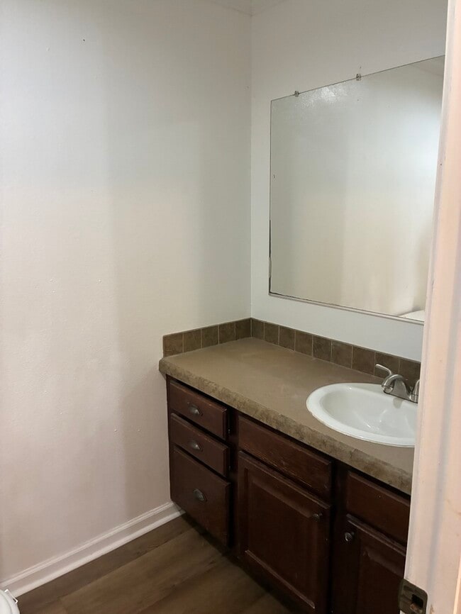 Building Photo - 3/2 Duplex in Bay St. Louis MS