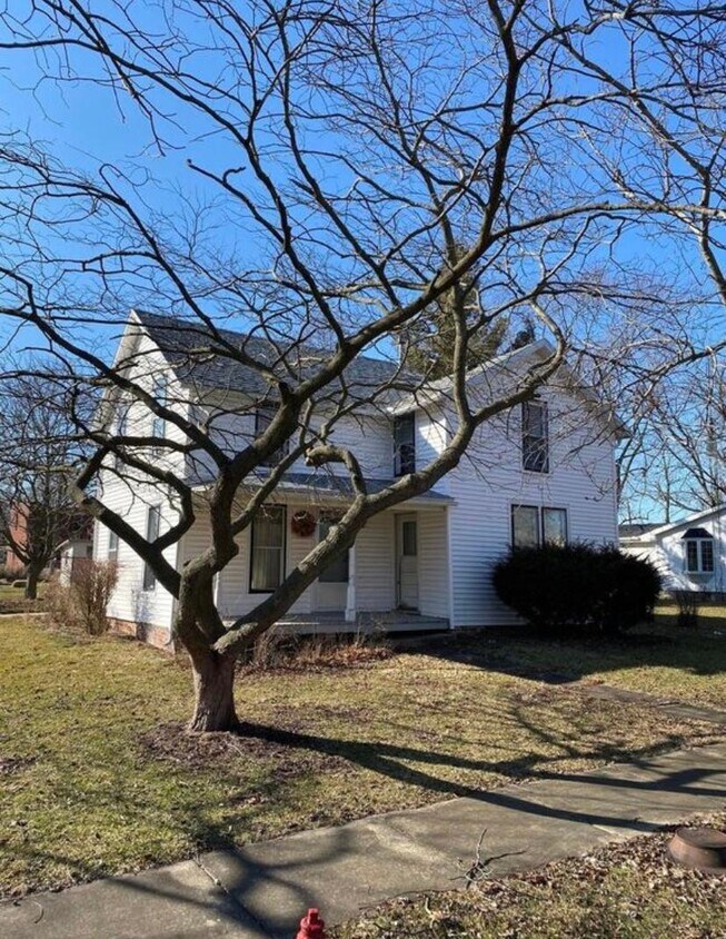 Primary Photo - 128 S Dixon St