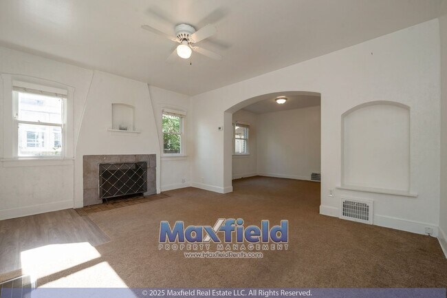 Building Photo - Sugar House Bungalow 2 BD 1 BA 1GA
