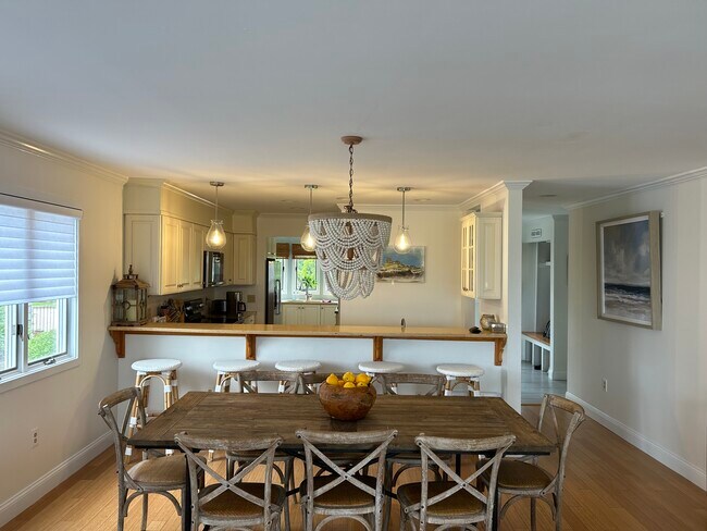 Foto del edificio - 280 Shore Rd