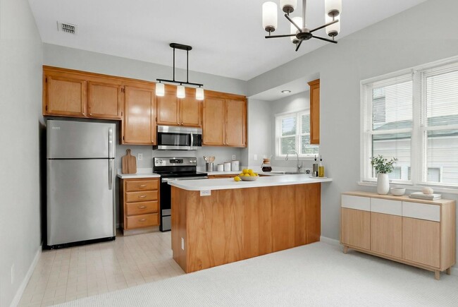 Photo - 2330 I St House