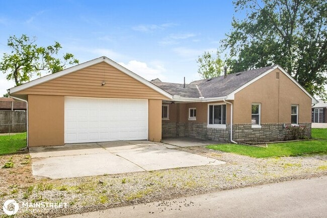 Building Photo - 262 Fernhill Ave, Columbus, OH 43228