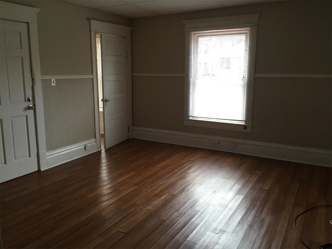 Foto del edificio - 1022 10th St