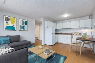 Building Photo - Princess Ann Apartments