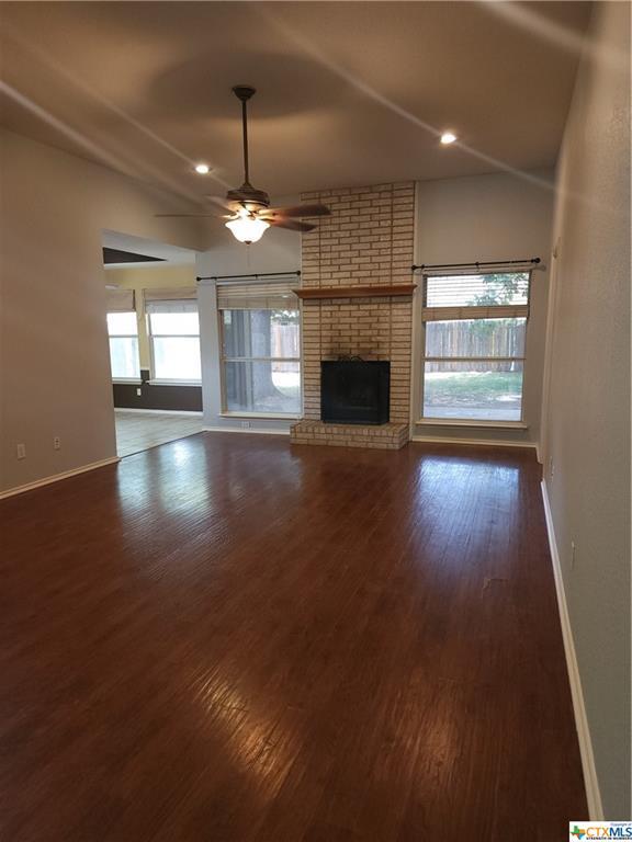 Building Photo - 114 Meadowbrook Dr