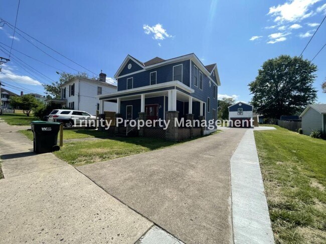 Foto del edificio - 417 Buckhannon Ave