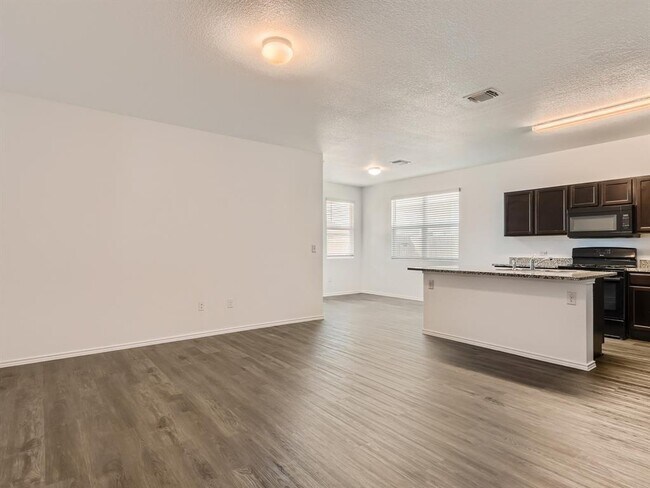 Foto del edificio - 3504 Conyers Ln