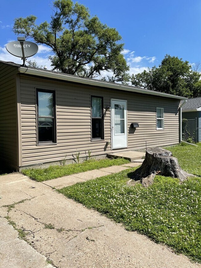 Foto del edificio - 4026 Spring Cir