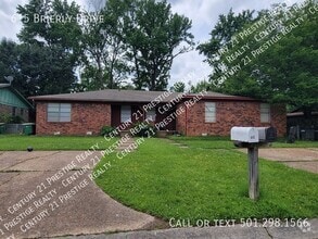Building Photo - 615 Brierly Dr