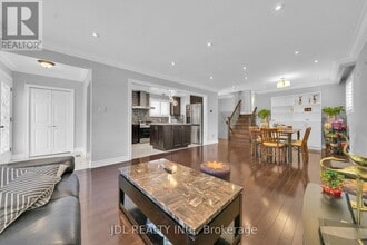 Building Photo - 53 Southdale Dr
