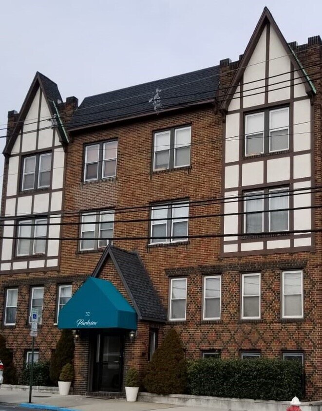 32 Woodcliff Ave Unit C4, North Bergen, NJ 07047 Condo for Rent in