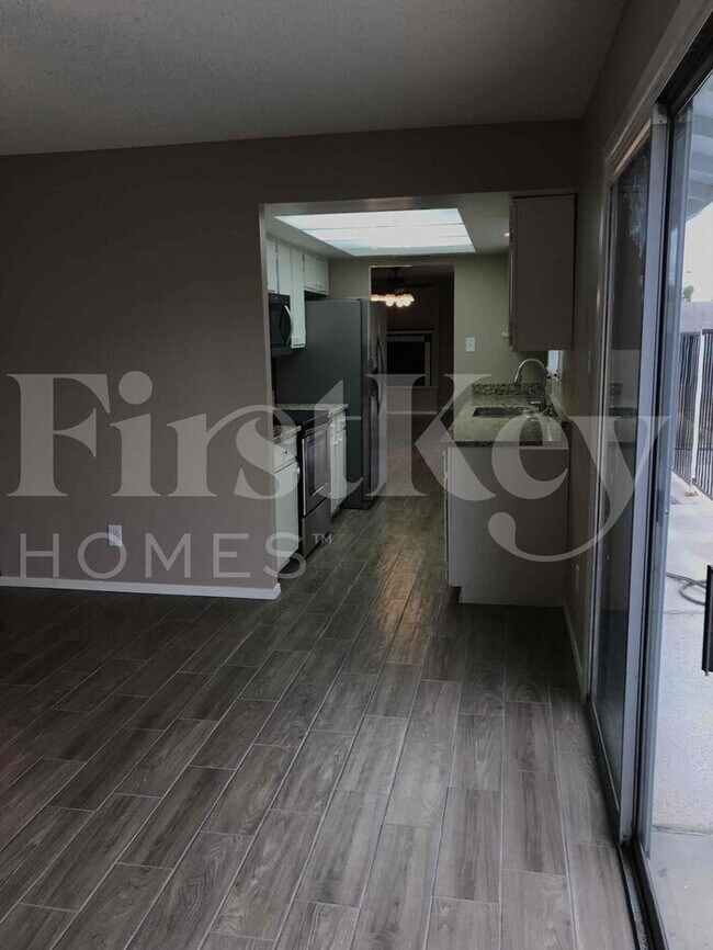 Foto del edificio - 13807 N 52nd Ave