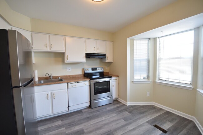 Foto del edificio - 6028 Saint Moritz Dr