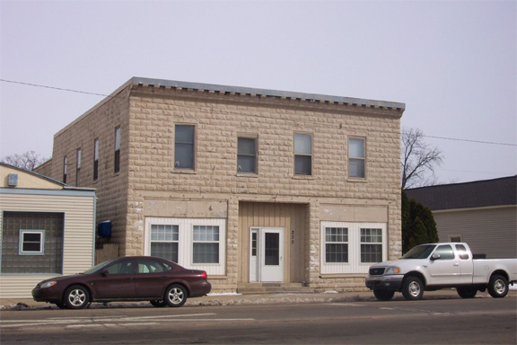 Primary Photo - 230 N Main St