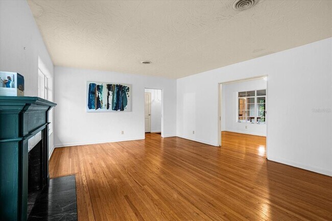 Foto del edificio - 1236 Chichester St