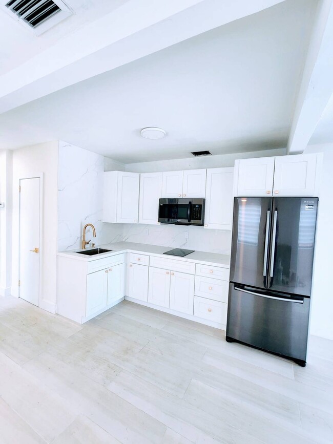 Foto del edificio - 3219 SW 25th Ter